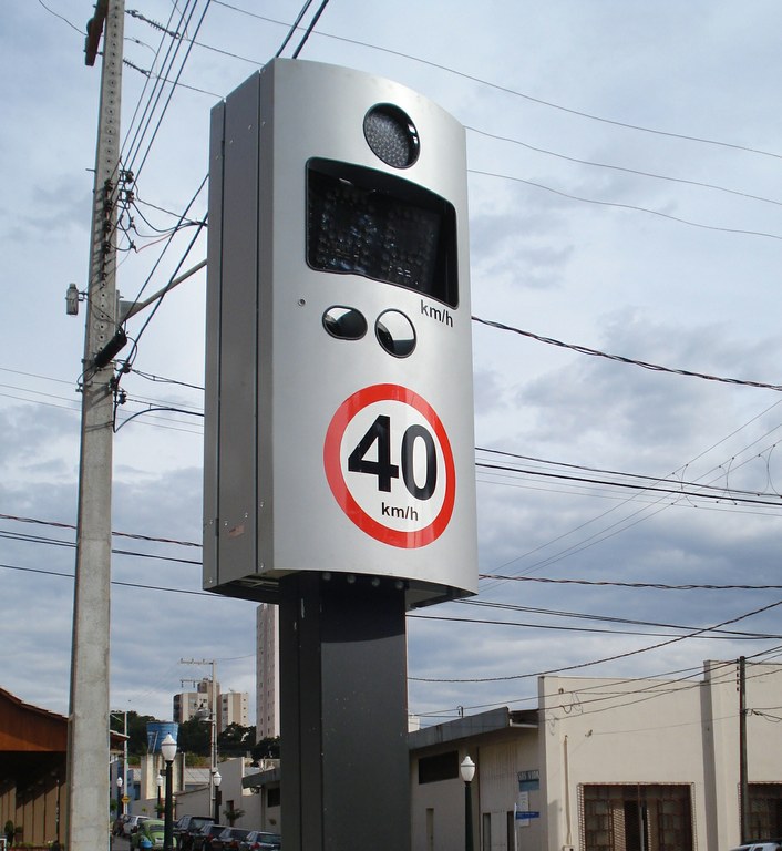 Lombada eletrônica na av Presidente Kennedy Câmara Municipal de